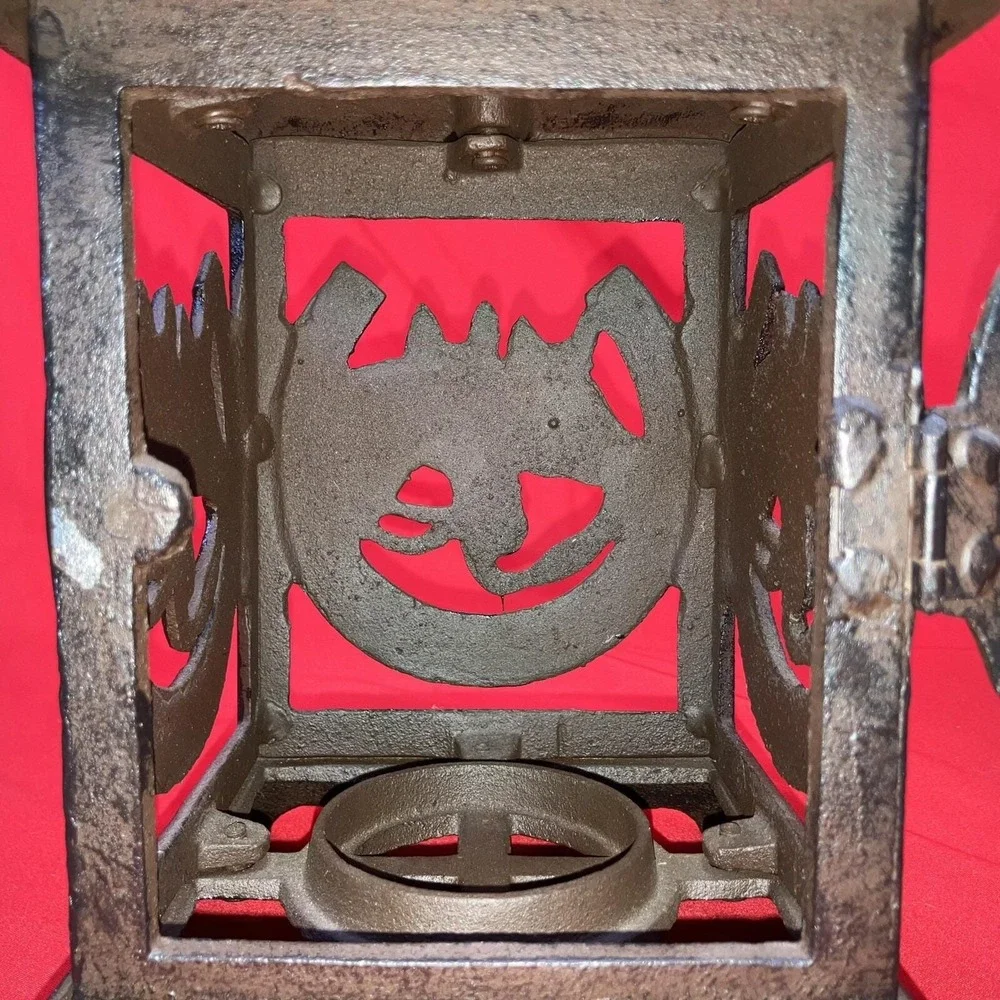 Vintage Lucky Horse Shoe Cast Iron Lantern / Equine Garden Lighting / 11.5″h